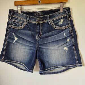 LIKE NEW SILVER JEANS SUKI HIGH SHORTS SIZE 31 W
